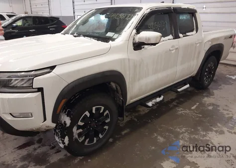 2023 Nissan Frontier Pro-4X 4X4 z USA, uszkodzony, nr VIN 1N6ED1EK1PN629965